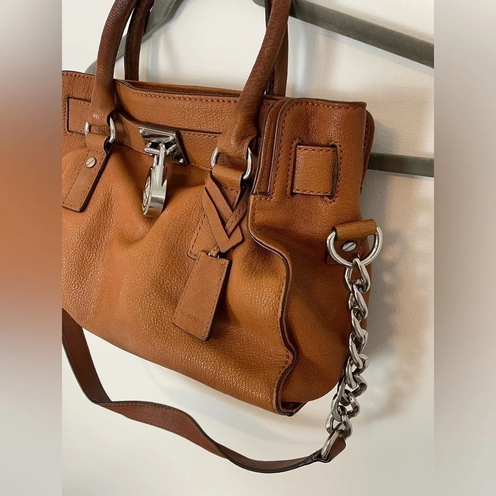 Michael Kors Hamilton Acorn Brown Saffiano Leather Shoulder Handbag Lock & Key
